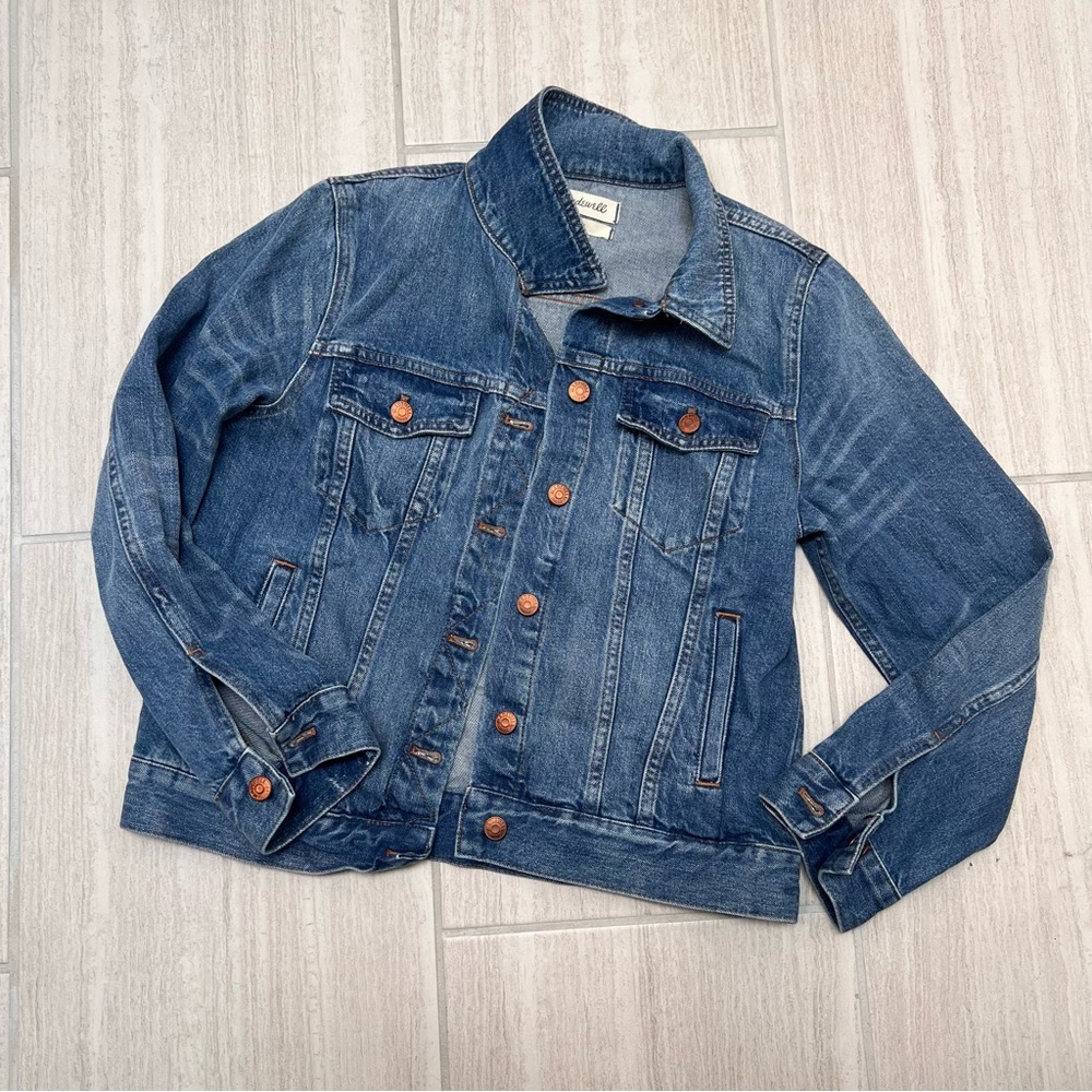 Madewell Medium Blue Denim Jacket with Copper Buttons - Picture 2 of 4
